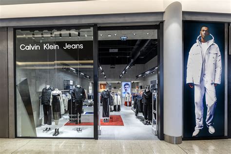 calvin klein store.